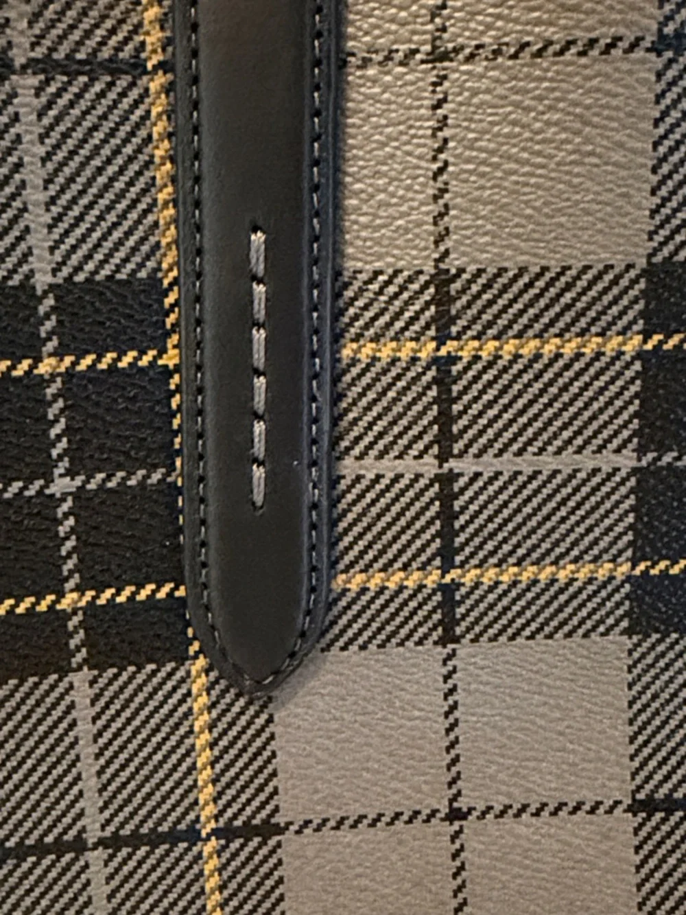 NWT Coach Plaid Tote in Gray with Black Straps and Tan Interior 👜 - Picture 7 of 8